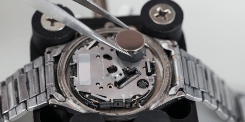 When Does A Watch Battery Need Replacing?